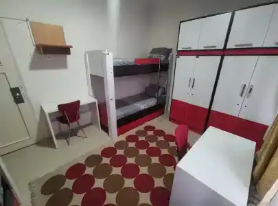 Hostelida - 28
