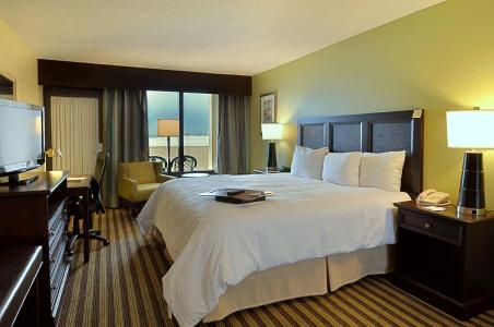 Hampton Inn - 74