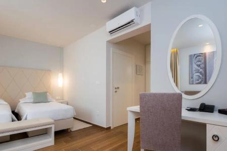 Balatura The Fine Bed&Breakfast Split - 64