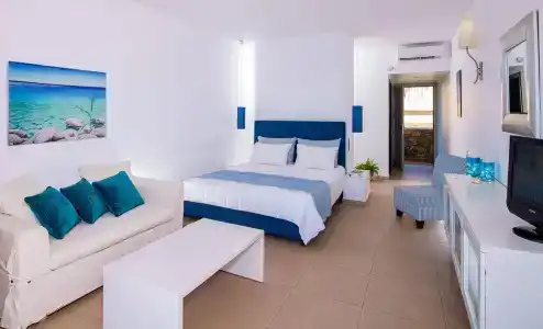 Sea Side Resort & Spa - Adults Only - 4