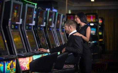 Queenco & Casino - 34