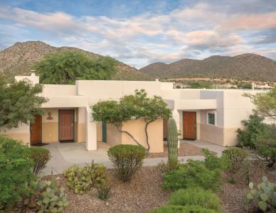 Starr Pass Golf Suites - 22