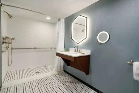 DoubleTree by Hilton Ocean City Oceanfront - 62