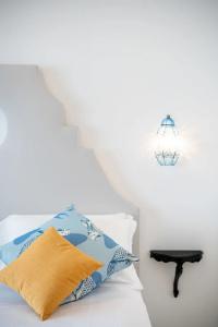 Eden Roc Suites - 411