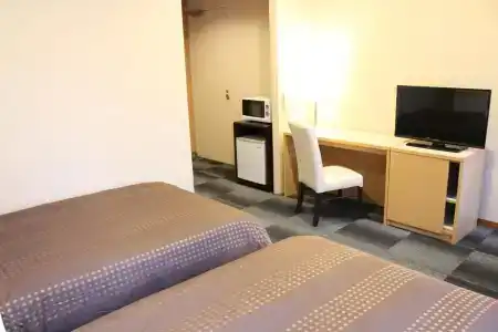 Livemax Chiba Mihama - 1