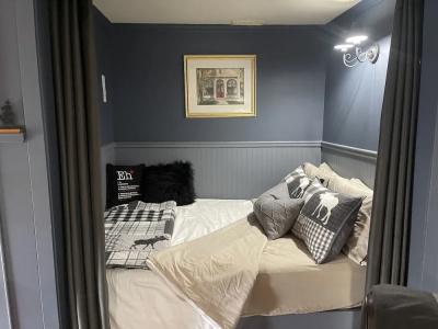 Maryhill Inn - 5
