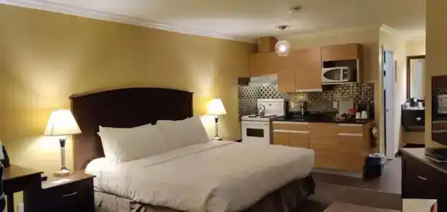 Best Western Plus - 26