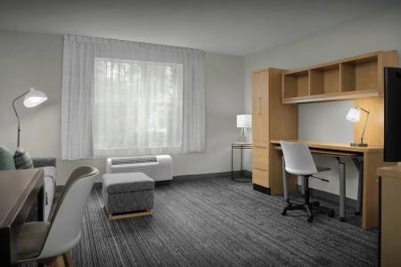 TownePlace Suites - 32