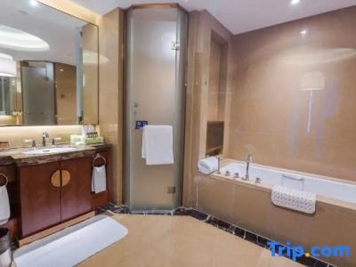 Jinke Grand - 82