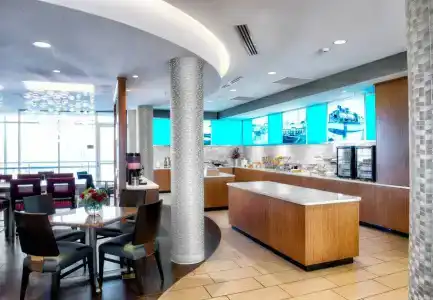 SpringHill Suites by Marriott - 18