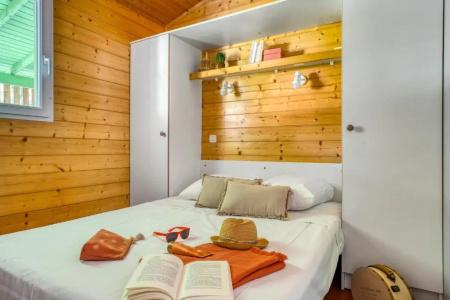 Camping Le Bois Fleuri - 98