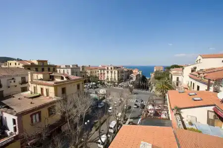 Villa Di Sorrento - 8