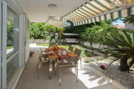 Garden Apartment - 136