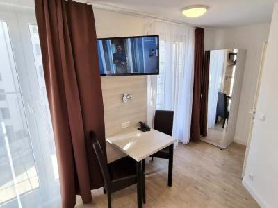 Adler Frankfurt - 34