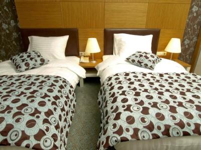 Grand Nur Plaza - 22