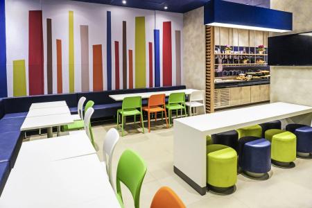 Ibis Budget Hyères - 18