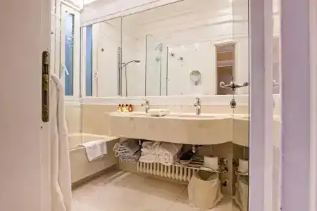 Grand Des Bains - 47