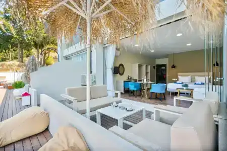 Bamboo Suites Boutique - 39