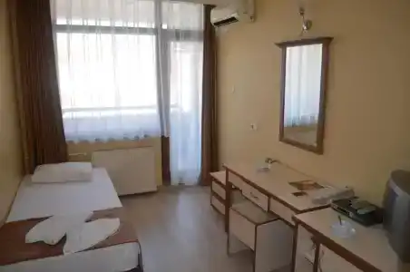 Ayvalık Palas - 40