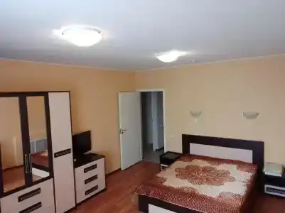 Четыре Сезона - 1