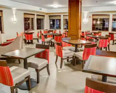 Comfort Suites South - 19