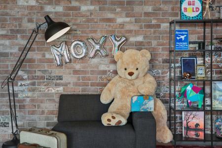 Moxy Frankfurt Airport Kelsterbach - 40