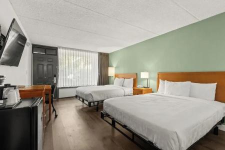 Vagabond Inn Executive Old Town - 24