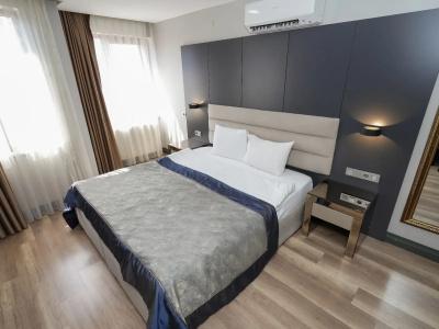 A Palace Suites - 162