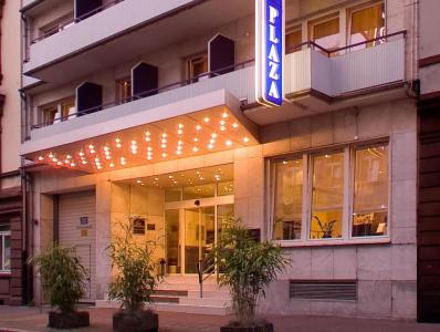 Plaza - 43