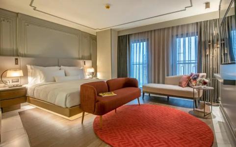 Mayla Golden Horn - 18