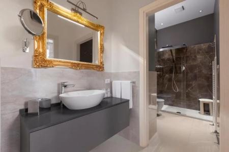 Opera Relais De Charme - Aparthotel - 86