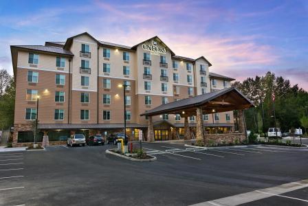 Oxford Suites - 27