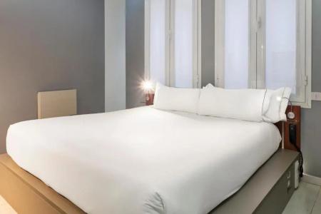 B&B Madrid Centro Fuencarral 52 - 40