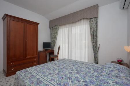La Castellana - 102