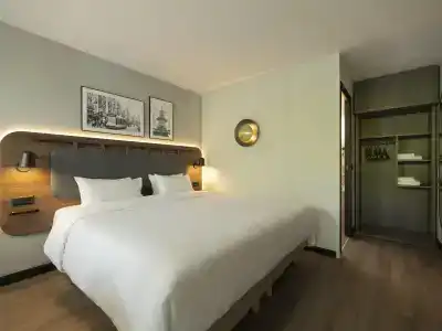 Campanile & Restaurant Eindhoven - 48