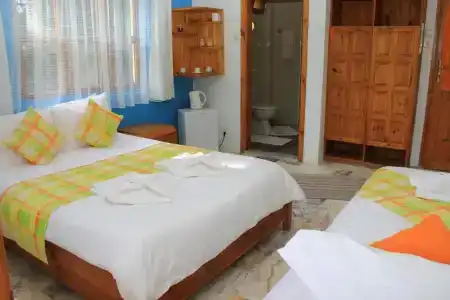 Esralina Pension - 15