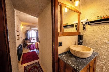 Elite Cave Suites - 30