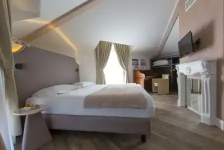 Al Campanile Apart& Suite - 2