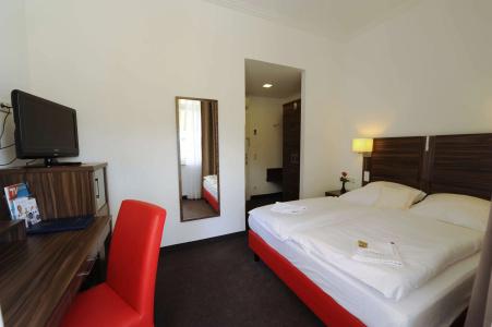 Best Western Kaiserhof - 51