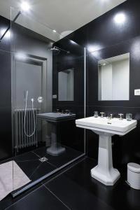 Ganda Rooms & Suites - 43