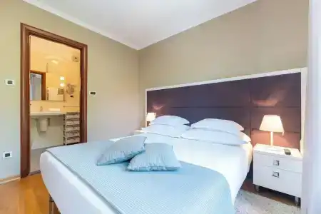 The Residence - 218