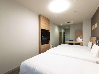 Comfort Osaka Shinsaibashi - 9