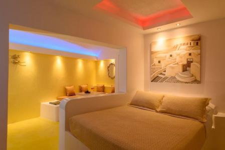 Abyssanto Suites and Spa - 153