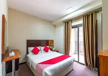 Central Paris, Baniyas Square - 28
