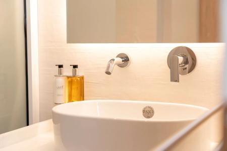 Mirablue Luxury Residences - 354