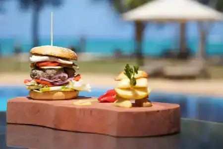 Bluebay Beach & Spa - 9
