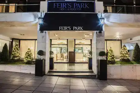 Feir's Park & Rooftop - 27