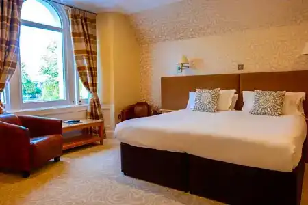 Glen Mhor - 54