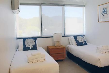 Cairns Aquarius - 96