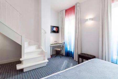 34B - Astotel - 52